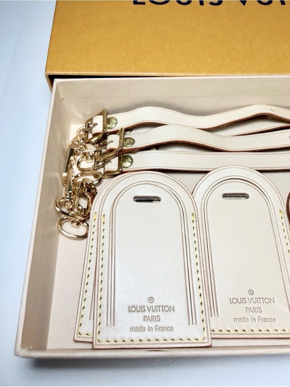 Louis Vuitton Natural Beige Vachetta Leather Luggage Tag with Strap 1 Tag only